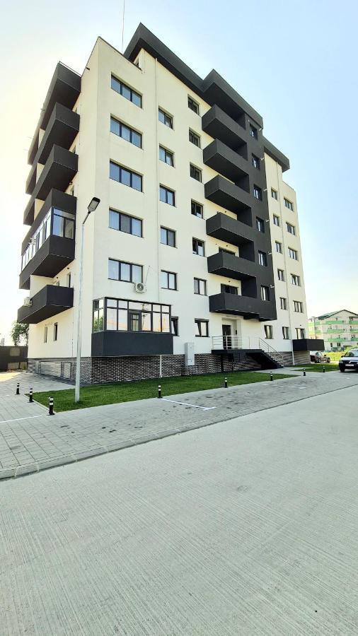 Bright Stylish Apartment In Pitesti Piteşti Eksteriør billede